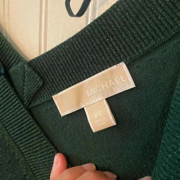 Gorgeous Michael Kors glittery sweater - Picture 3 of 3